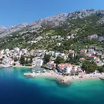 아파트 By The Sea - Omis - 23886 *